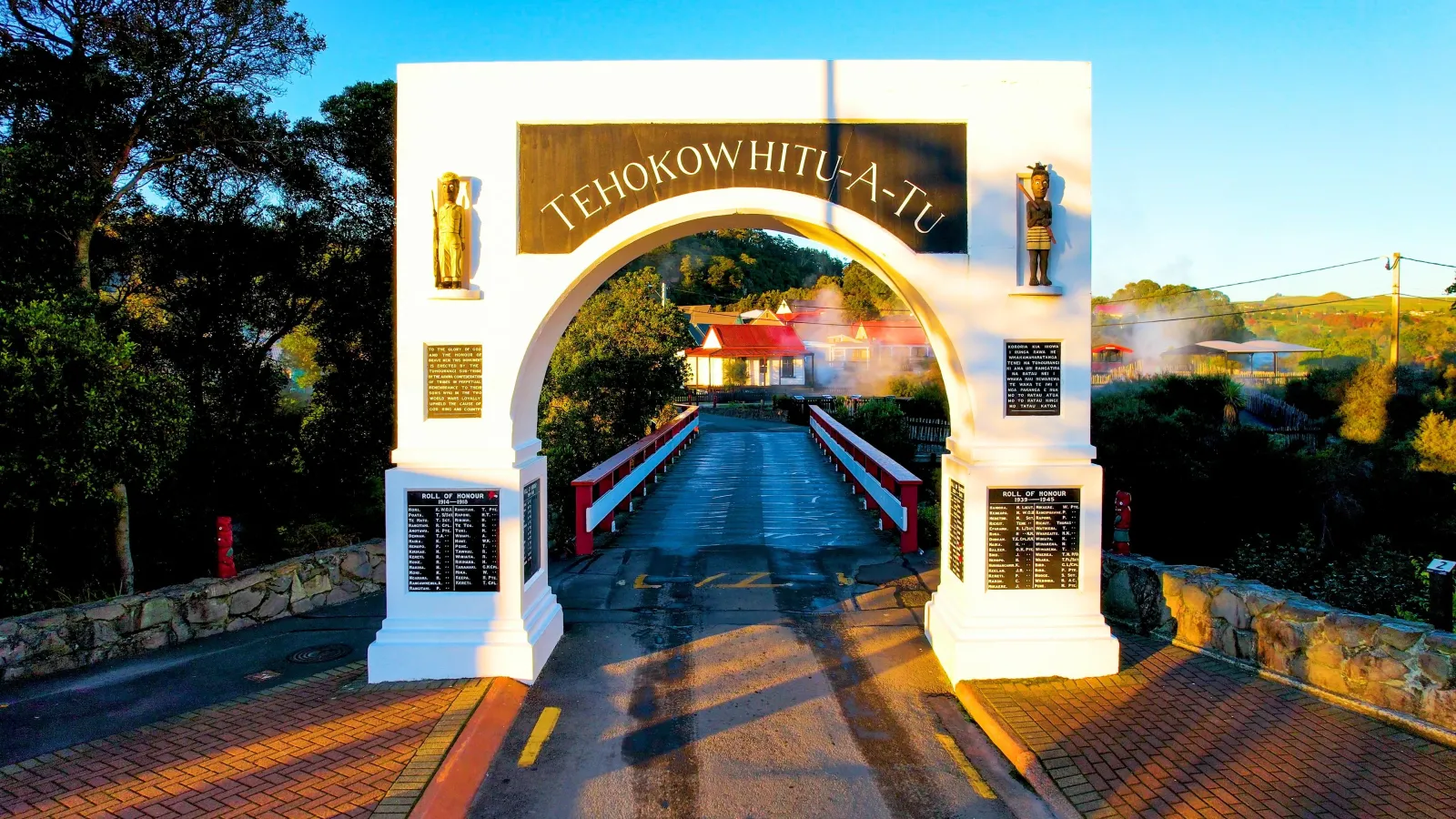 The Te Hokowhitu-a-Tū memorial archway at the Whakarewarewa village bridge